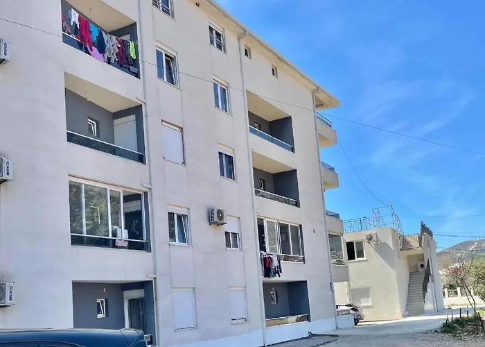 Apartments Hots