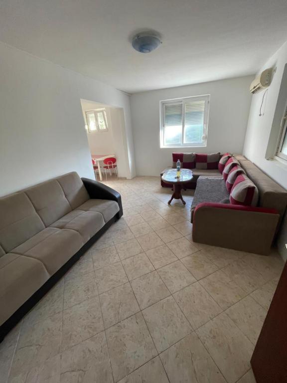 Hots Apartment *