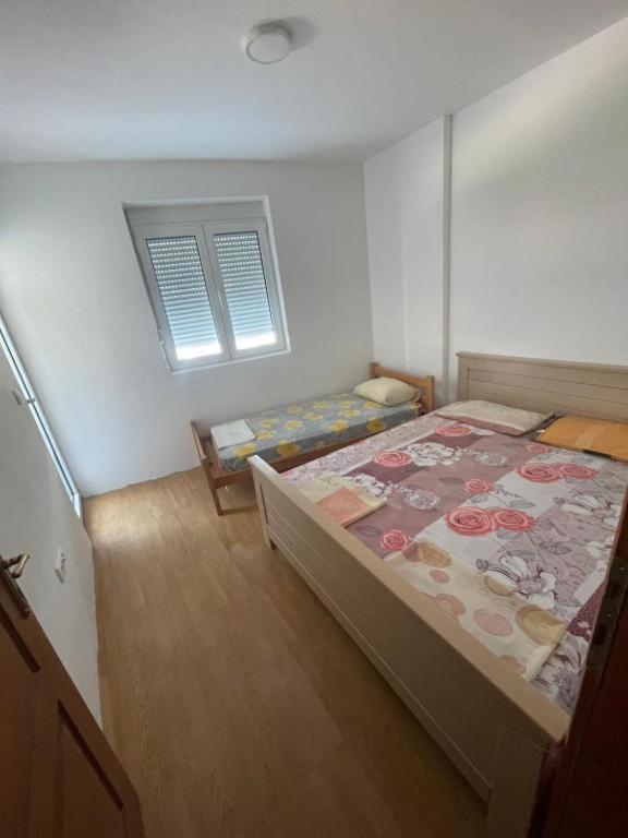 Hots Apartment *